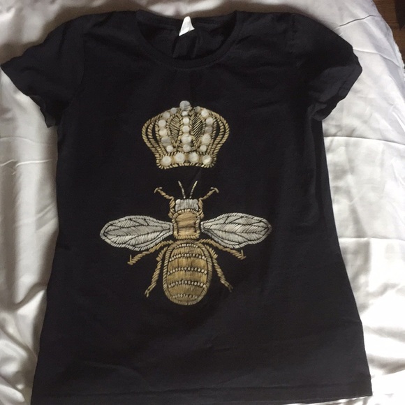 Tops - NWOT Queen Bee Graphic Tee